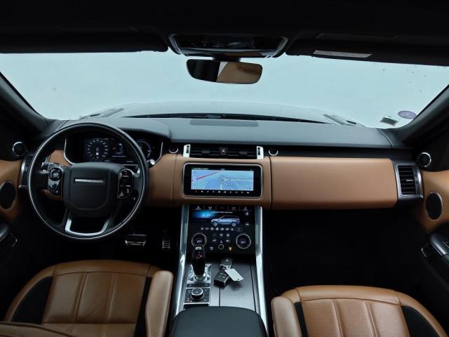 Land Rover Range Rover Sport image 7