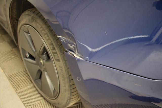 Tesla Model 3 image 1