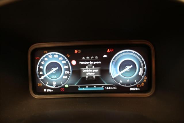 Hyundai Kona image 3