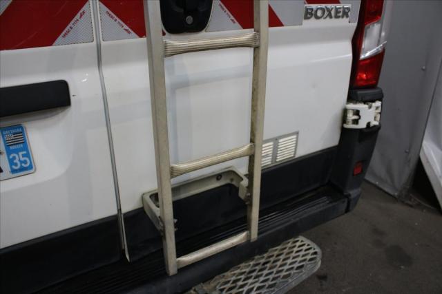Peugeot Boxer image 5