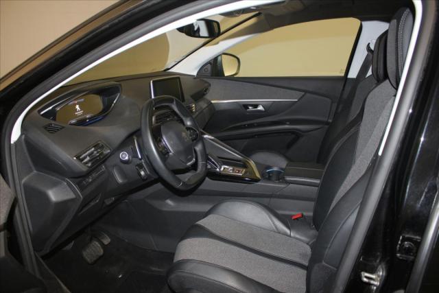 Peugeot 3008 image 1