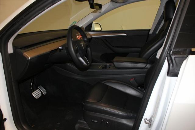 Tesla Model Y image 5