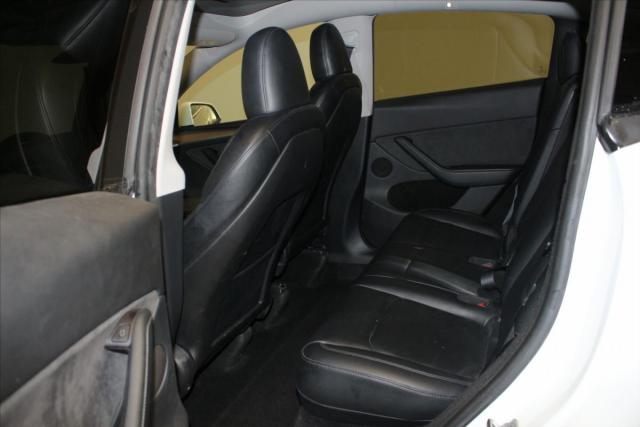 Tesla Model Y image 3