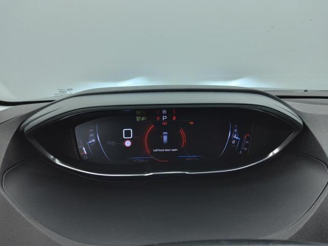 Peugeot 3008 image 7