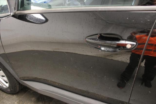 Peugeot 5008 image 2