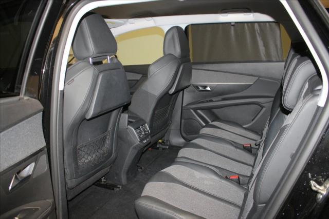 Peugeot 5008 image 7