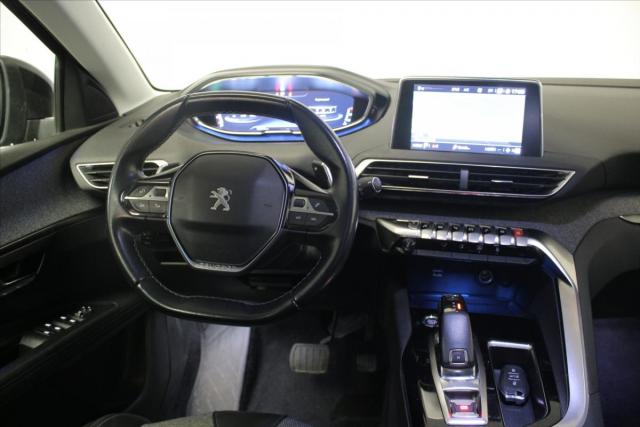 Peugeot 5008 image 8