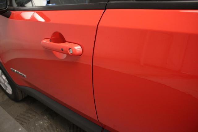 Jeep Renegade image 4