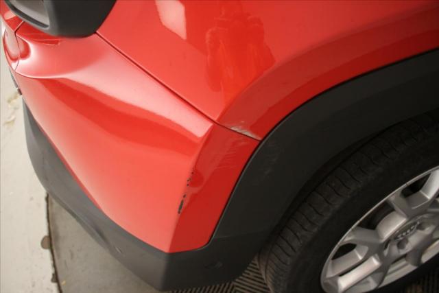 Jeep Renegade image 7