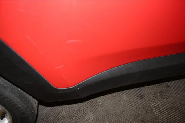 Jeep Renegade image 8