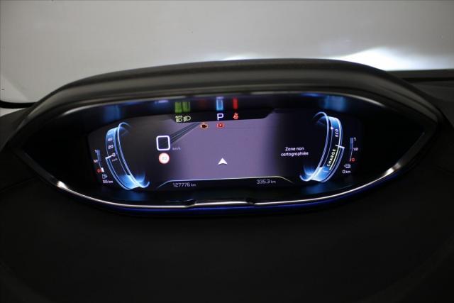Peugeot 3008 image 1