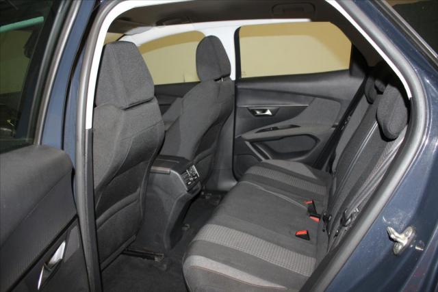 Peugeot 3008 image 6