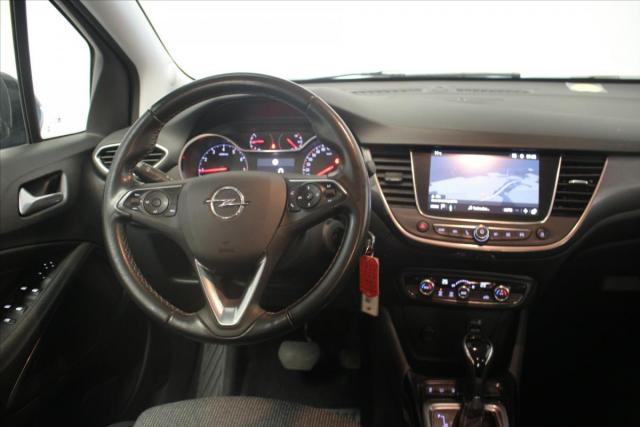 Opel Crossland image 1