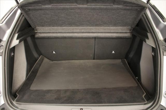 Peugeot 2008 image 6