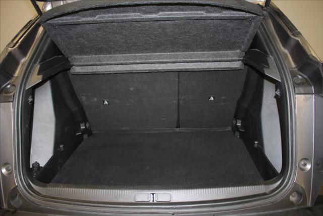Peugeot 2008 image 7