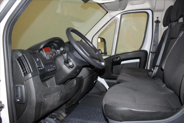 Peugeot Boxer image 6