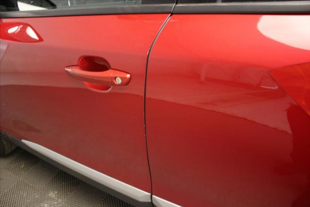 Peugeot 2008 image 6