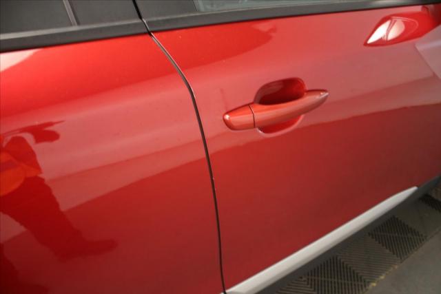 Peugeot 2008 image 5