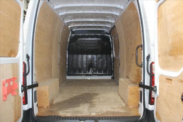 Opel Movano image 2