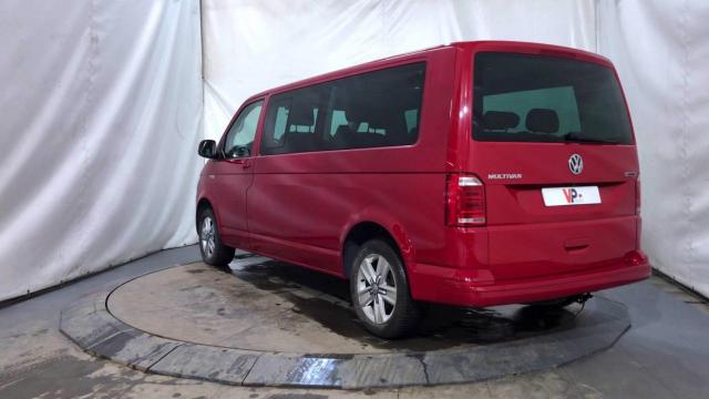 Volkswagen Multivan image 2