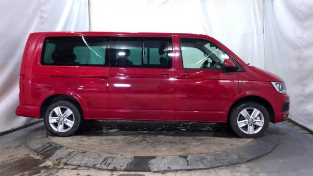 Volkswagen Multivan image 6