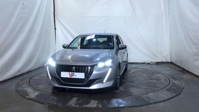 Peugeot 208 image 8