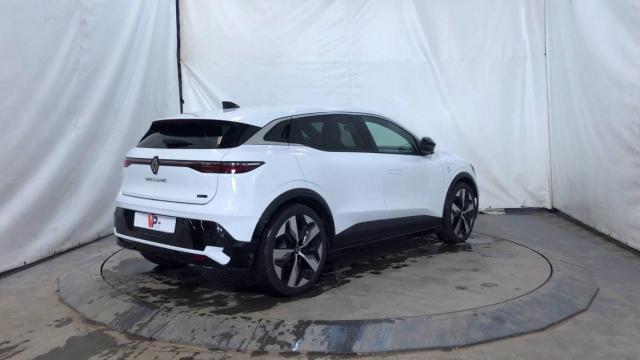 Renault Mégane E-Tech image 4