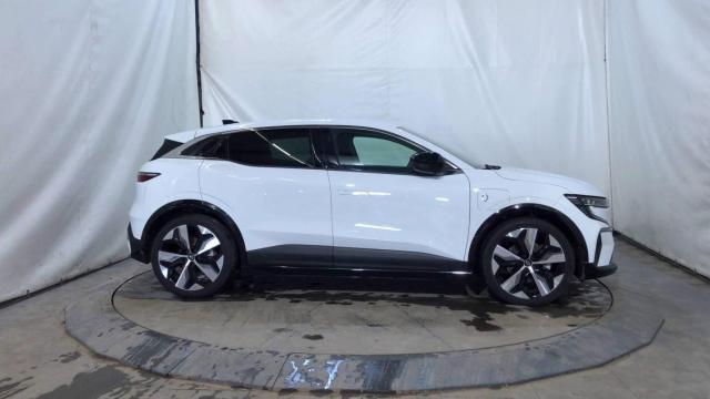Renault Mégane E-Tech image 7