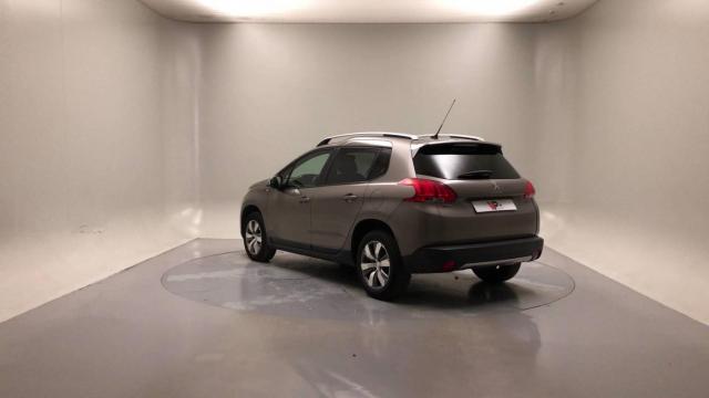 Peugeot 2008 image 7