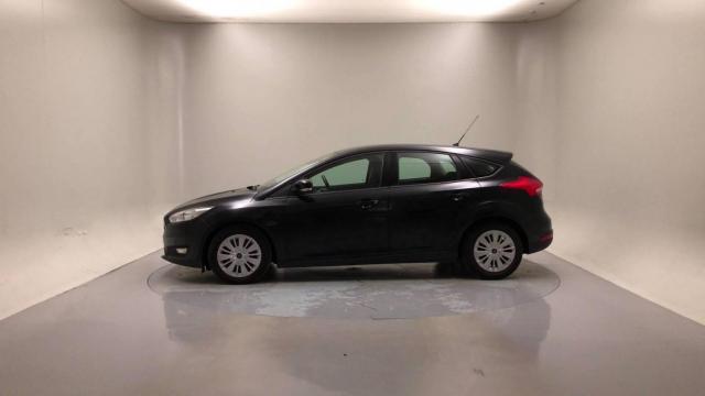 Ford Focus image 6
