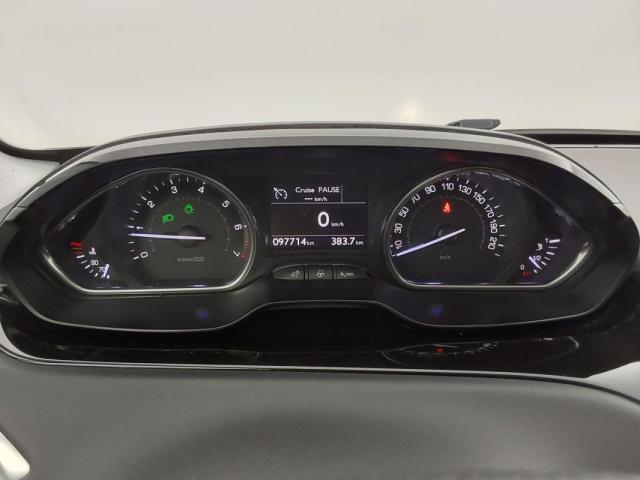 Peugeot 208 image 5
