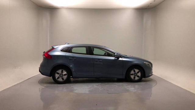 Volvo V40 image 6