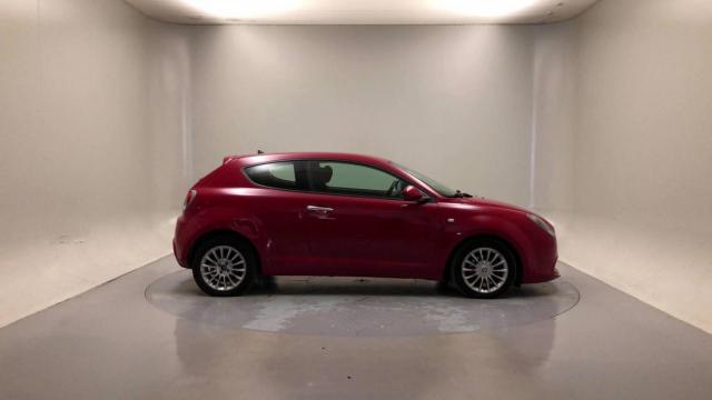 Alfa Romeo Mito image 5