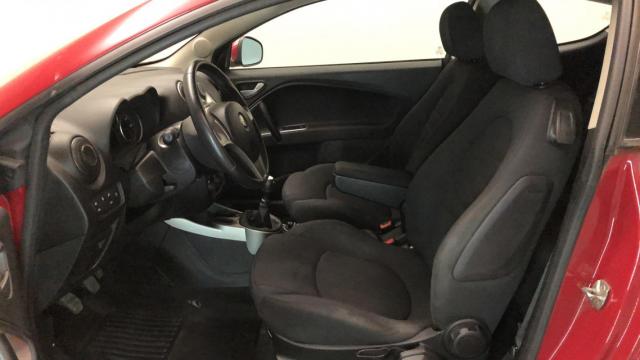 Alfa Romeo Mito image 3
