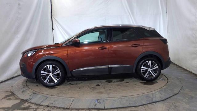 Peugeot 3008 image 3