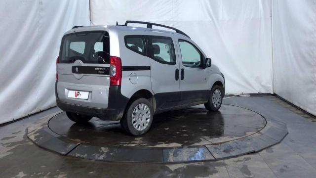 Peugeot Bipper Tepee image 8