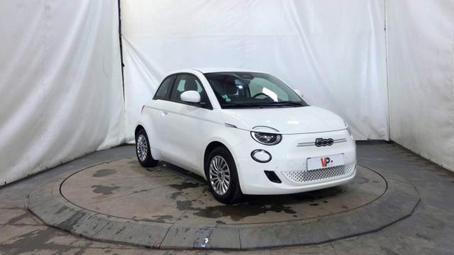 Fiat 500 image 1