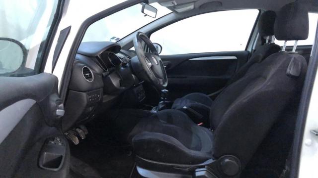 Fiat Punto image 8
