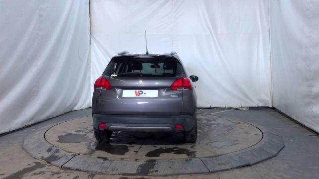 Peugeot 2008 image 6