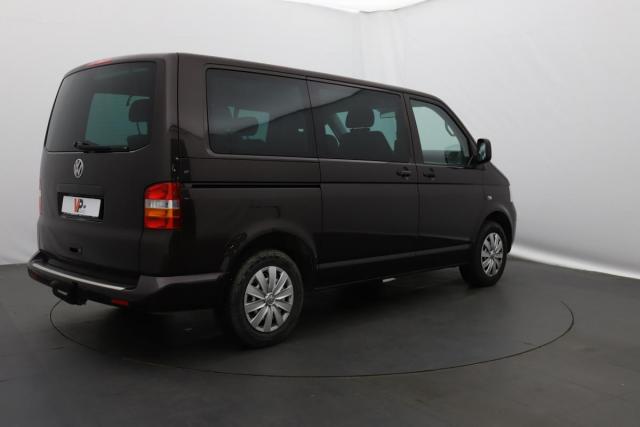 Volkswagen Multivan image 4