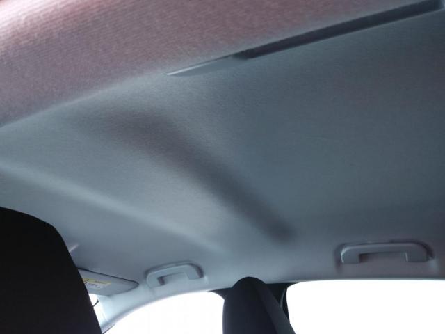 Peugeot 208 image 1