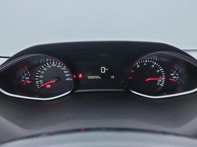 Peugeot 308 image 5