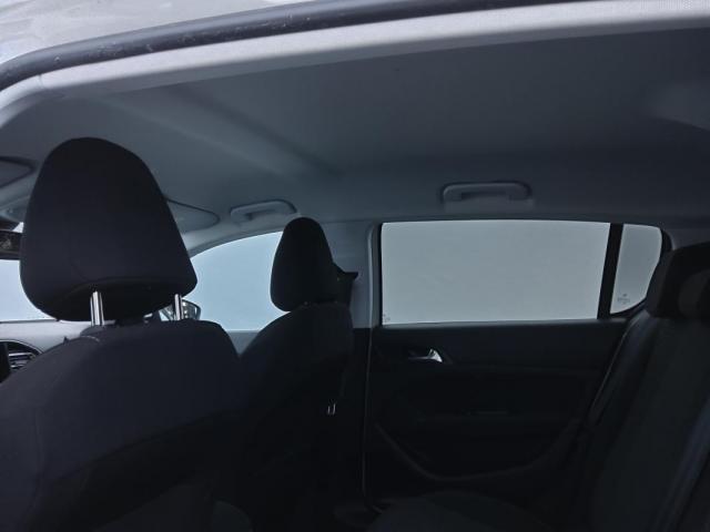 Peugeot 308 image 7