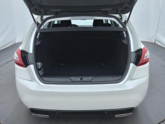Peugeot 308 image 1