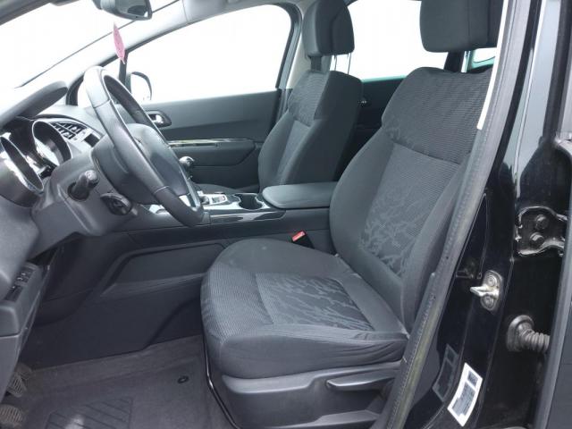 Peugeot 3008 image 3