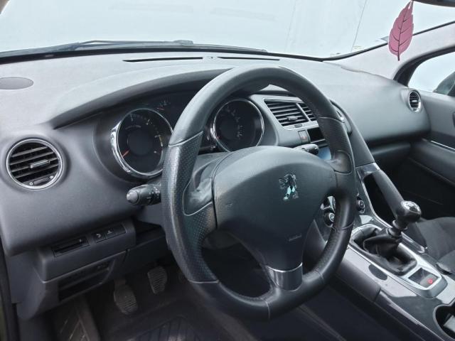 Peugeot 3008 image 7