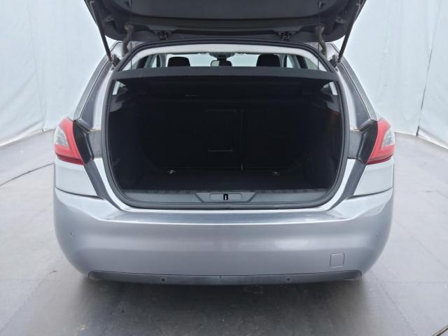 Peugeot 308 image 5