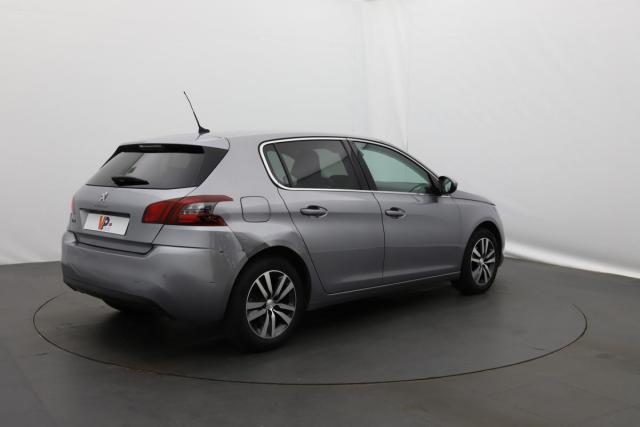 Peugeot 308 image 2