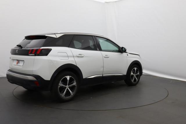 Peugeot 3008 image 8