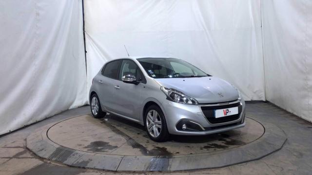 Peugeot 208 image 4